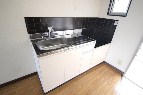 メゾンモラミB棟