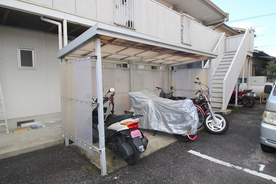 メゾンモラミB棟