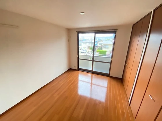 ディモーラ小島