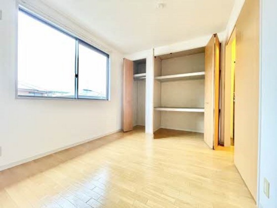 シャーメゾン東湊 B棟