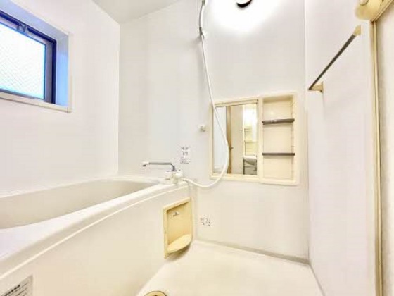 シャーメゾン東湊 B棟