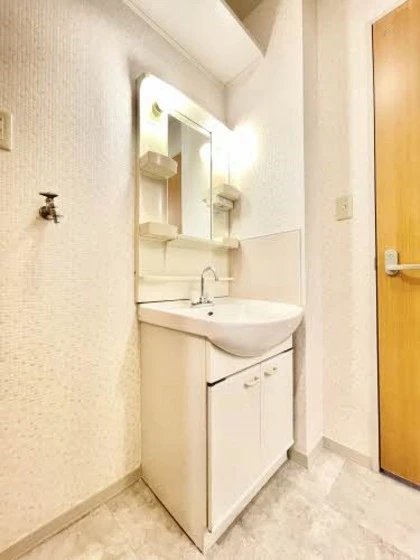 シャーメゾン東湊 B棟