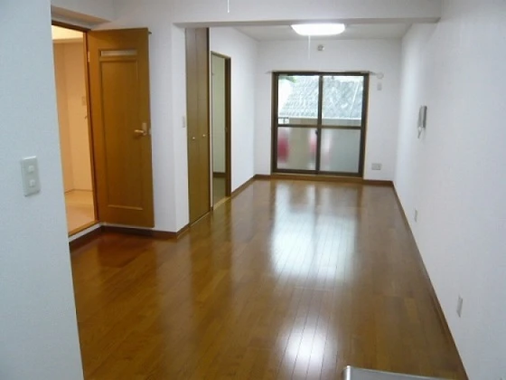 ピュアライフ津高