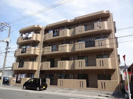 ピュアライフ津高