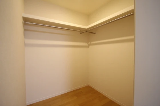 イーストヒルズ