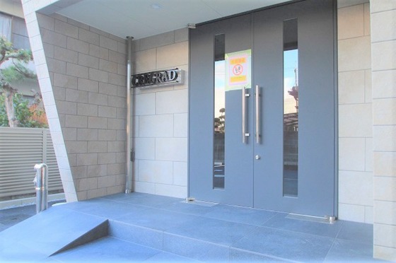 CREGRAD(クレグラッド)