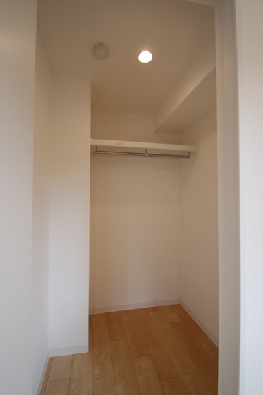 CREGRAD(クレグラッド)