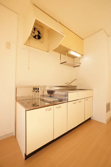 シャンポール芳泉D棟