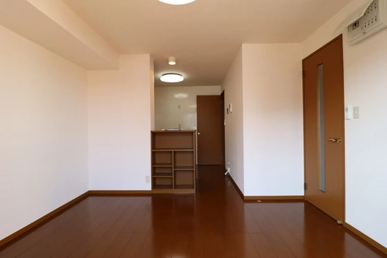 プレミール今在家