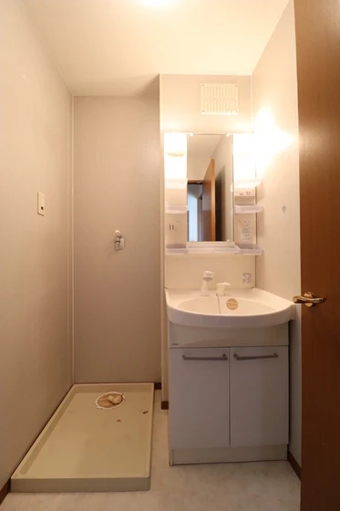 プレミール今在家