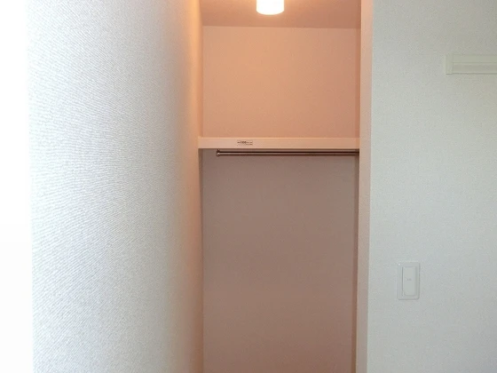 アルモニー・ウメカ