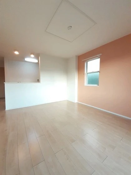 アルモニー・ウメカ