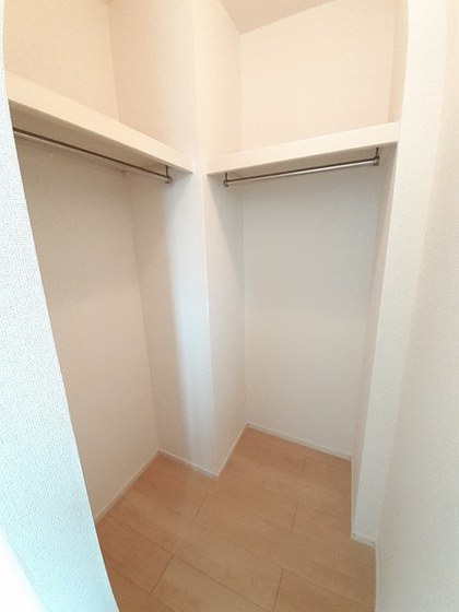 アルモニー・ウメカ