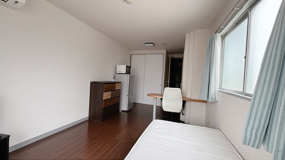 ラ・リュ奉還町