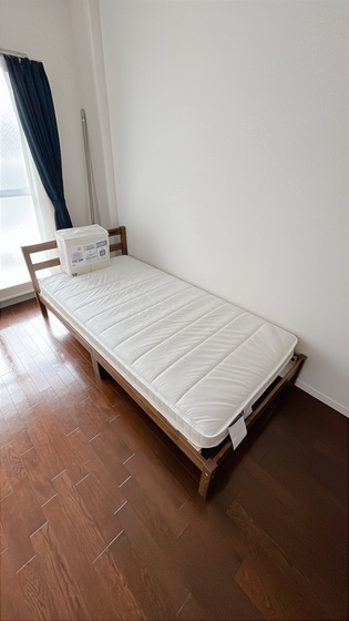 ラ・リュ奉還町