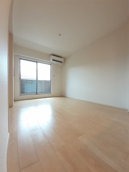 クレストハイムA