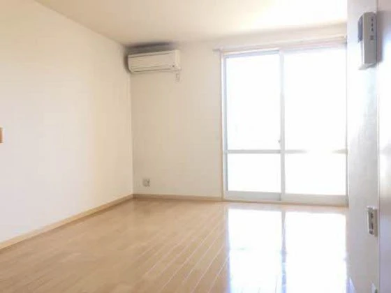 ガーデンクレス D棟