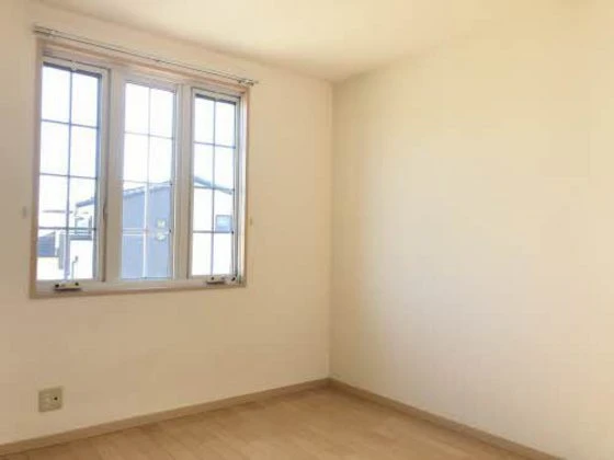 ガーデンクレス D棟