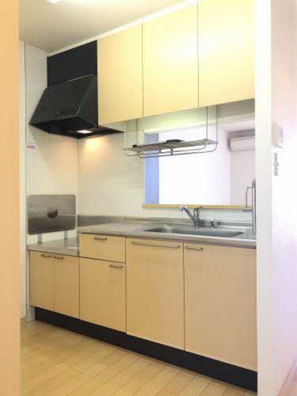 ガーデンクレス D棟