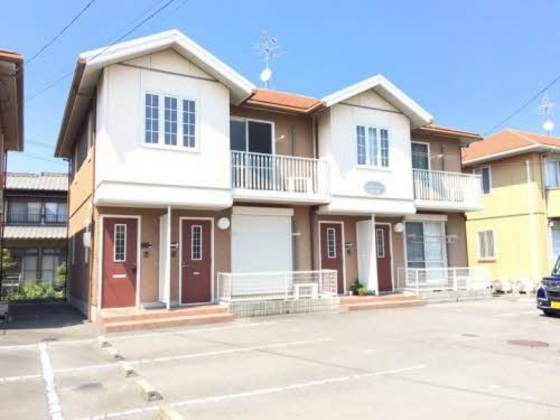 ガーデンクレス D棟