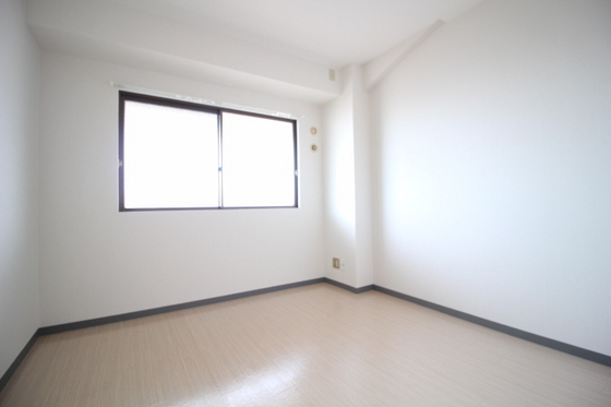 コスモハイツ関