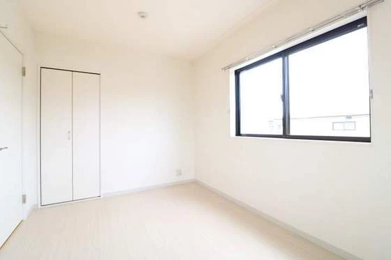 ホワイトマンション八反田