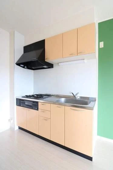 ホワイトマンション八反田