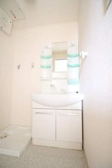 ホワイトマンション八反田