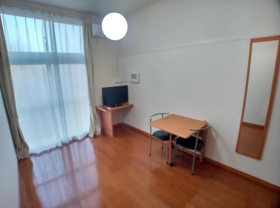 レオパレスリヴェール峰高