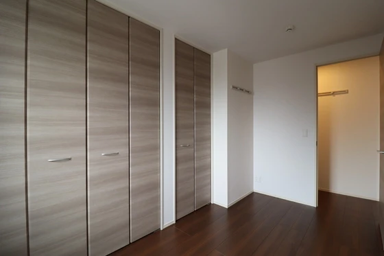 ゴールドウイング B棟