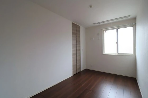 ゴールドウイング B棟