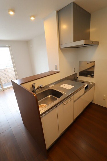 ゴールドウイング B棟