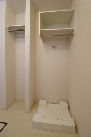 ゴールドウイング B棟