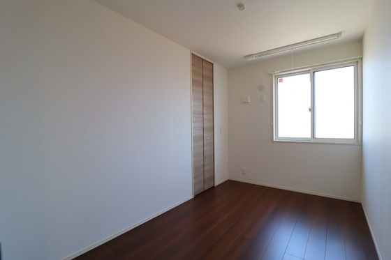 ゴールドウイング B棟