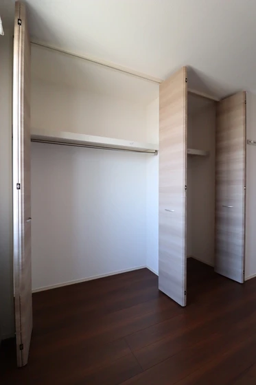 ゴールドウイング B棟