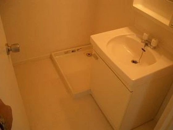 レジデンス中央 B棟