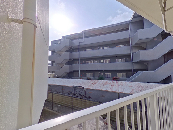 ランドスルー戸坂