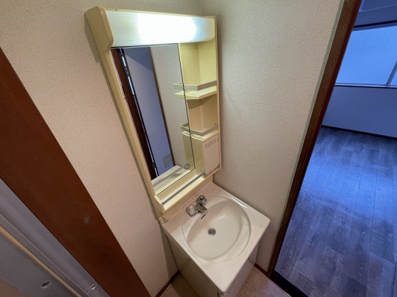 ランドスルー戸坂