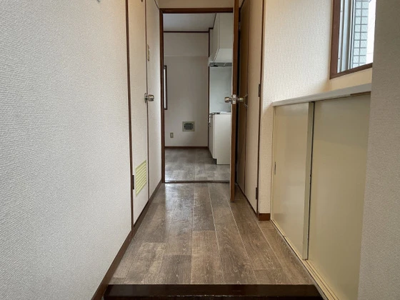 ランドスルー戸坂