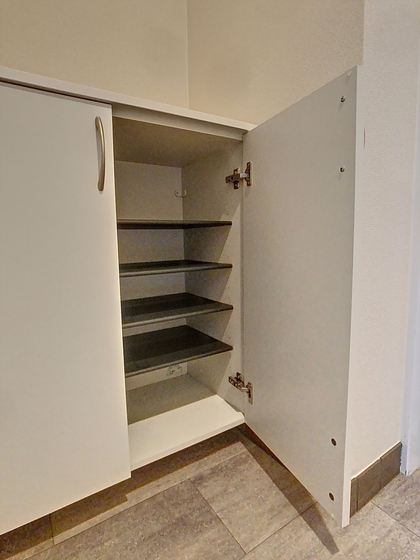 コニファープラザ新福