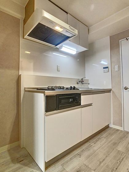 コニファープラザ新福