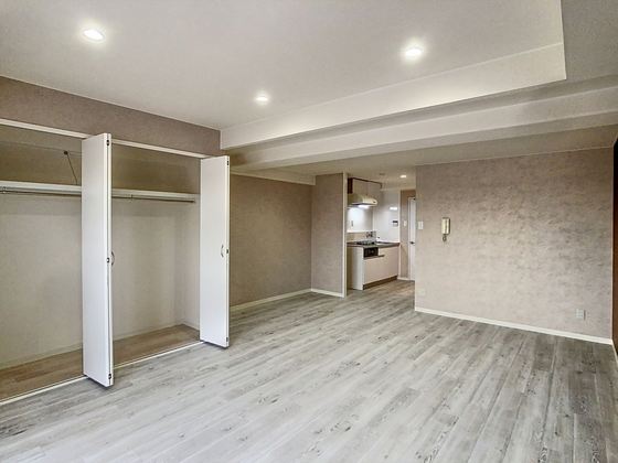 コニファープラザ新福