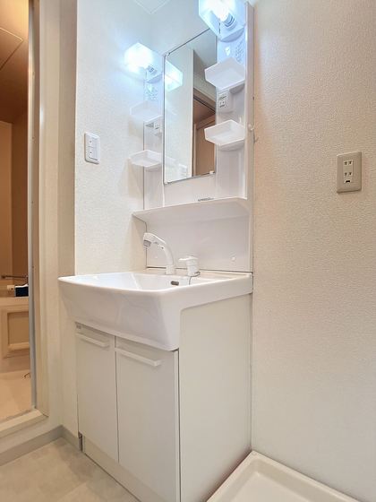 コニファープラザ新福