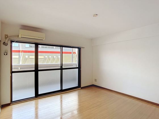 コニファープラザ新福