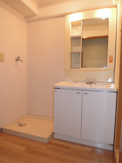 コニファープラザ新福