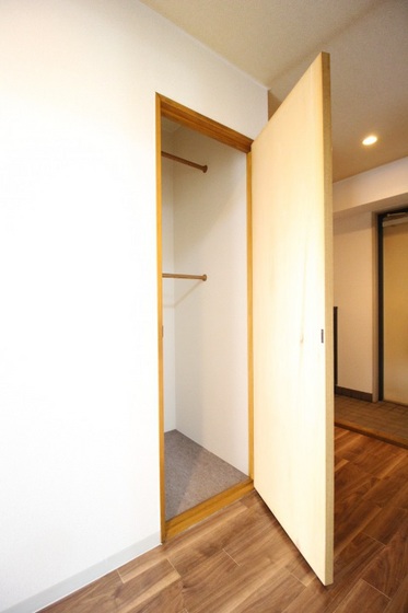 コニファープラザ新福