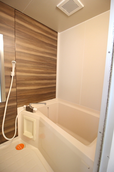 コニファープラザ新福