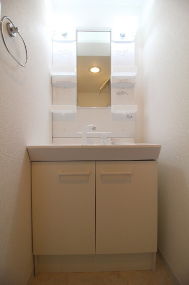 コニファープラザ新福