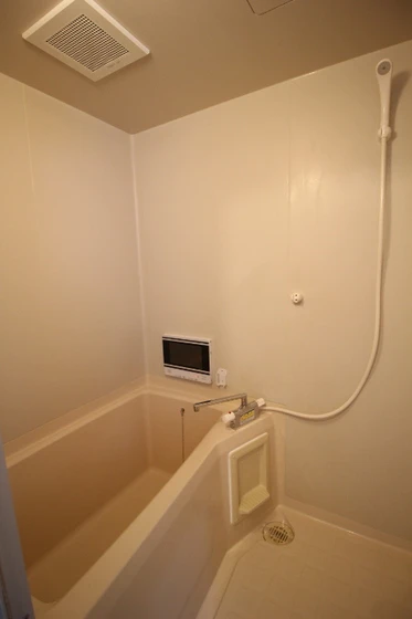 コニファープラザ新福