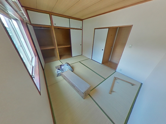 緑井3丁目メゾネット